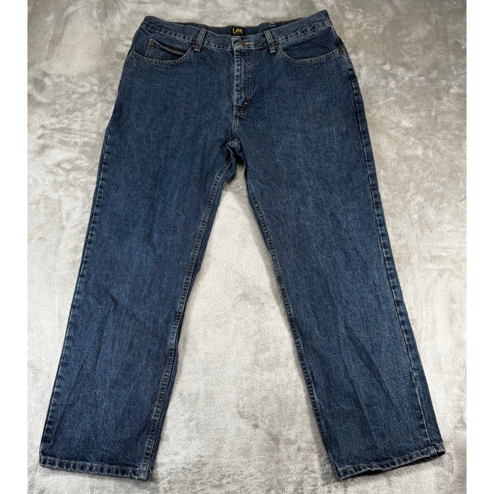 VTG Lee Relaxed Fit Jeans Mens 38x30 Dark Wash Blue Straight Leg Cotton - Picture 1 of 7
